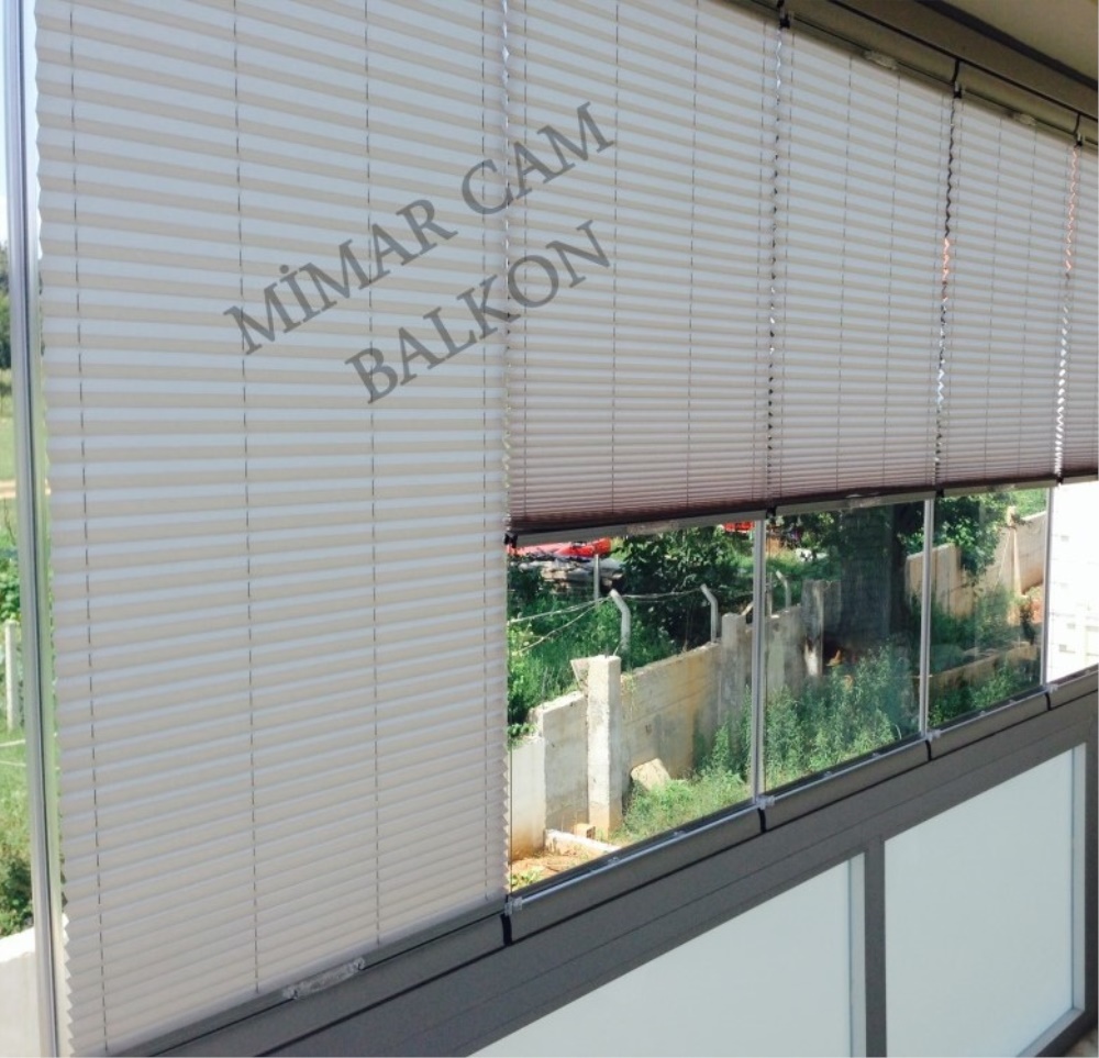 Mimar Kendinden Perdeli Katlanır Cam Balkon